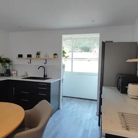 Soleil Levant - Standing T3 Avec Parking Apartmán